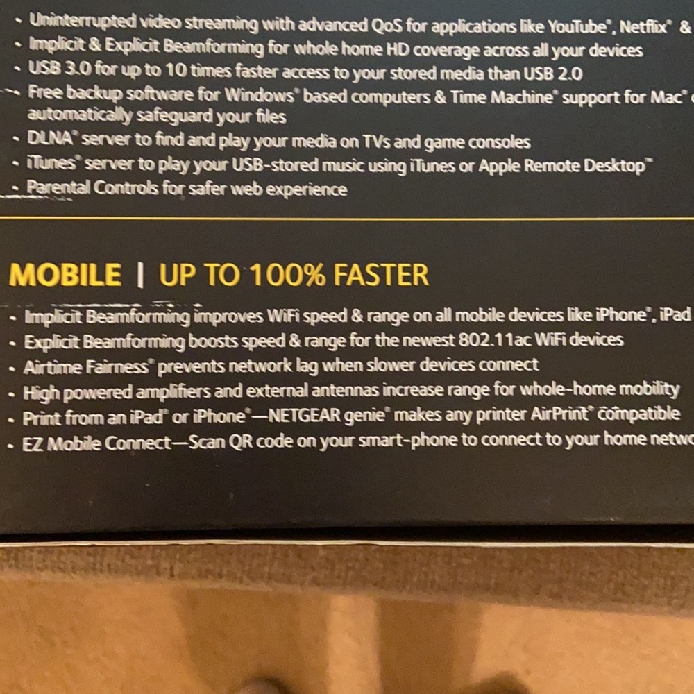 Nighthawk AC 1750 Smart WIFI Router - Picture 3 of 8